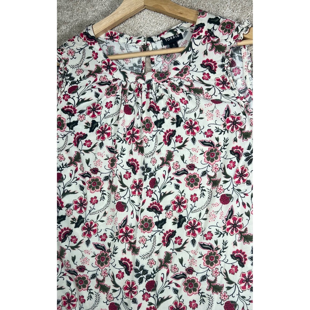 Torrid Womens Plus Size 3 Floral Sleeveless Ruffle Blouse Pink White Keyhole Top - Picture 10 of 11